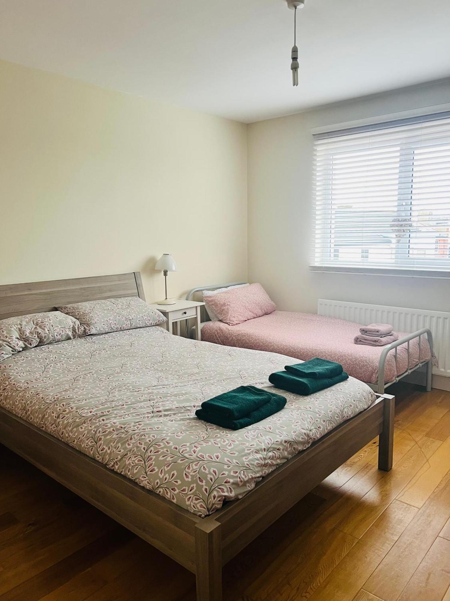 Penthouse Apartment - Town Centre, Sea Views, Secure Parking Portrush Ngoại thất bức ảnh